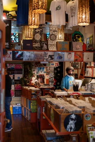 Hawthorn_Alley_Times_022