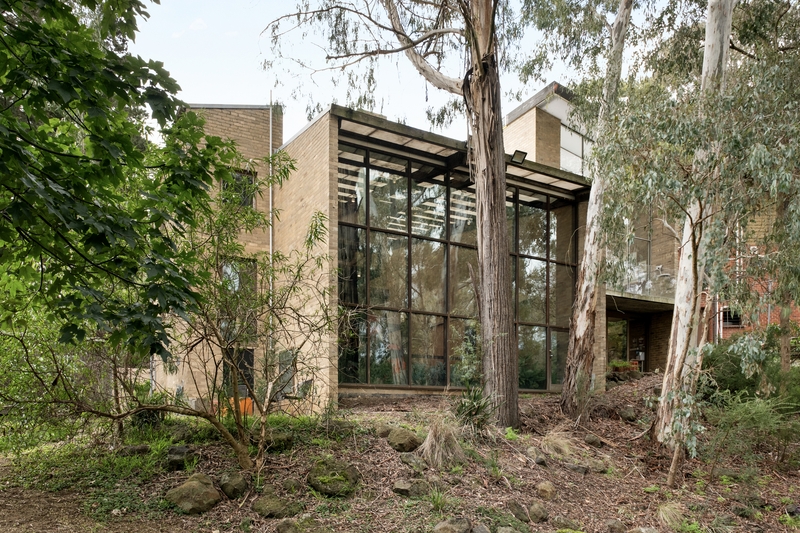 InRes_FeathersonHouse_22_TheBoulevard_Ivanhoe_058