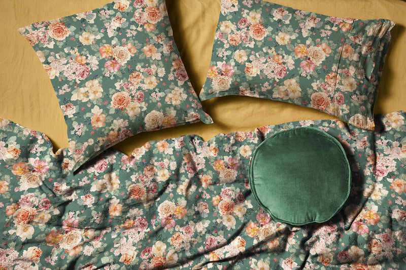 PEONY-SAGE-LINEN-OVERHEAD.jpg